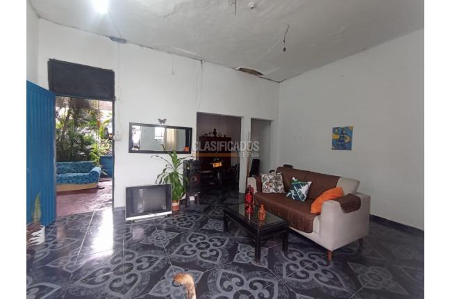 Casas, Venta, La Floresta - $250.000.000