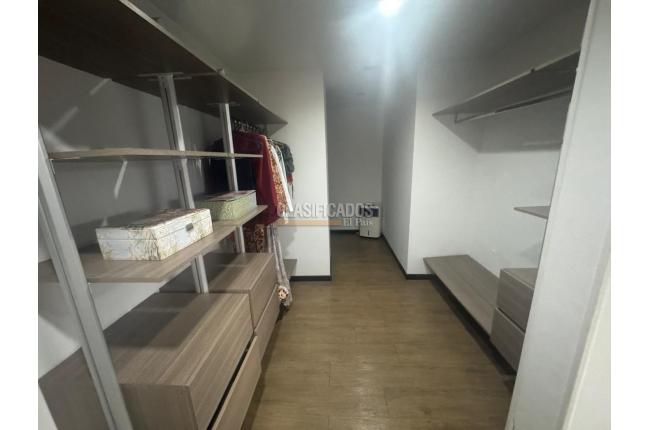 Apartamentos, Alquiler, Arboleda - $10.000.000