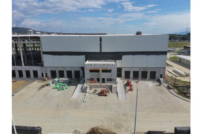 Locales y Bodegas, Alquiler en Yumbo