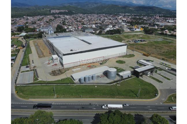 Locales y Bodegas, Alquiler, Yumbo - $540.252.000