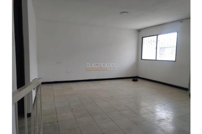 Casas, Venta en Cristóbal Colón