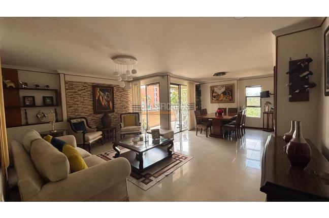 Apartamentos, Venta en Ciudad Jardín