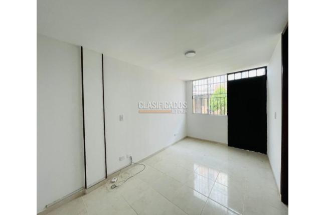 Casas, Alquiler en Ciudad 2.000