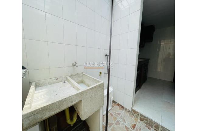 Casas, Alquiler, Ciudad 2.000 - $1.300.000