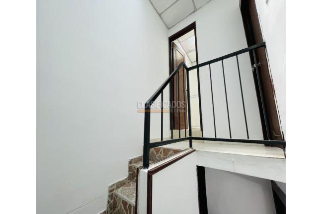 Casas, Alquiler, Ciudad 2.000 - $1.300.000