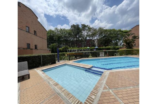 Casas, Alquiler, Ciudad 2.000 - $1.300.000