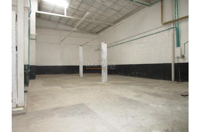 Locales y Bodegas, Alquiler, San Bosco - $6.000.000