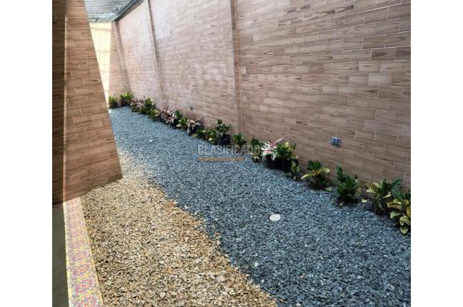 Locales y Bodegas, Venta, Prados del Norte - $990.000.000