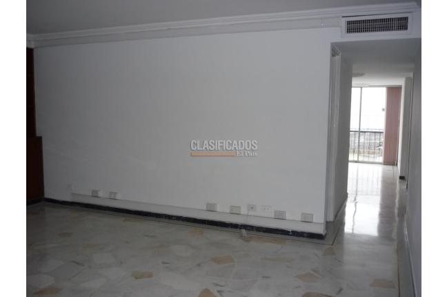 Oficinas y Consultorios, Alquiler, San Vicente - $2.800.000