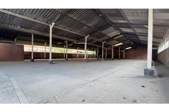 Locales y Bodegas, Alquiler, Acopi - $8.600.000