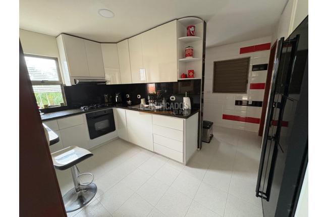 Apartamentos, Venta, Ciudad Jardín - $800.000.000