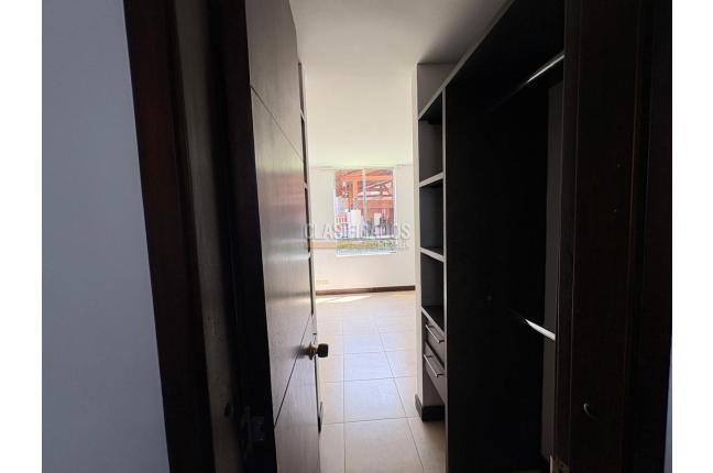 Apartamentos, Venta, Ciudad Melendez - $200.000.000