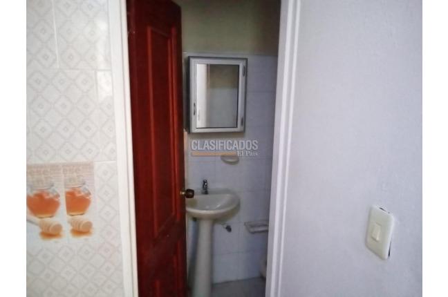 Apartaestudios, Alquiler, Versalles - $900.000