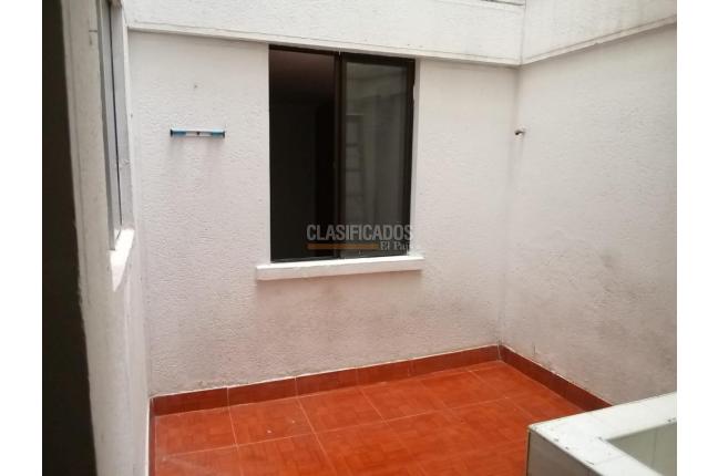 Apartaestudios, Alquiler, Versalles - $900.000