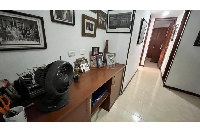 Apartamentos, Venta, La Flora - $570.000.000