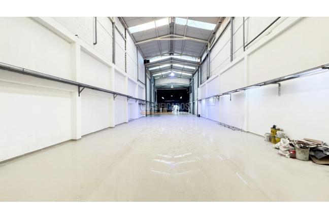 Locales y Bodegas, Alquiler, Palmira - $25.000.000