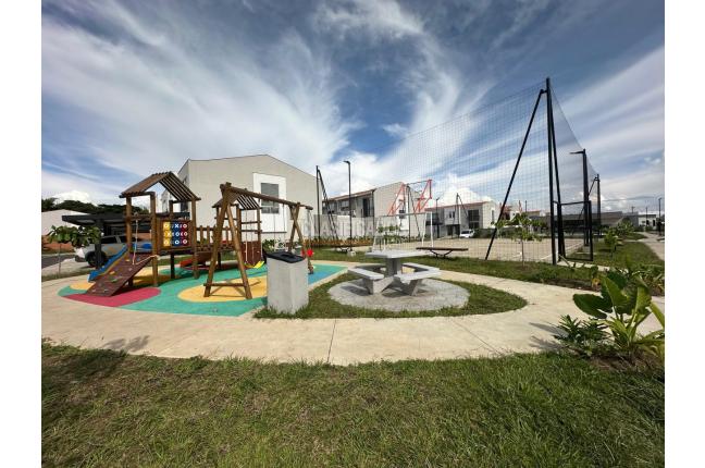 Casas, Venta, Ciudad Country - $590.000.000