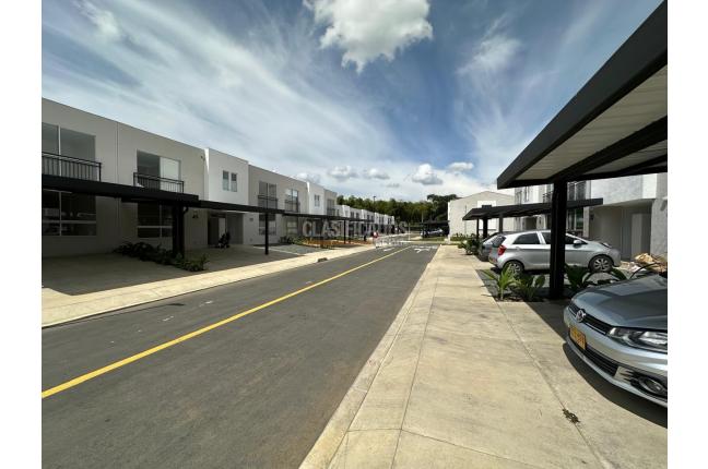 Casas, Venta, Ciudad Country - $590.000.000