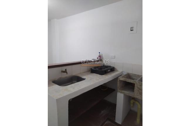 Apartaestudios, Alquiler en El Guabal