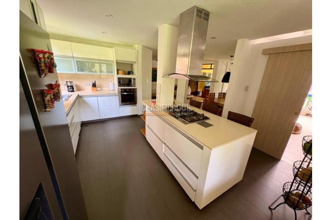 Casas, Alquiler en La Riverita