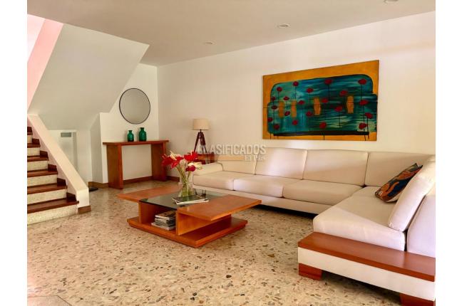 Casas, Alquiler en La Riverita