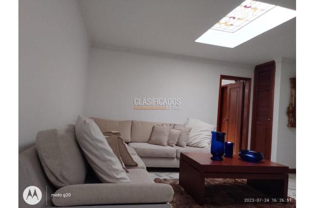 Apartamentos, Venta, Versalles - $1.200.000.000