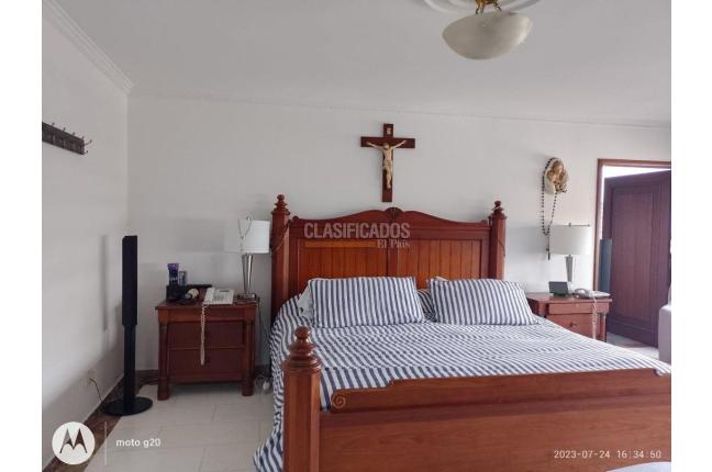 Apartamentos, Venta, Versalles - $1.200.000.000