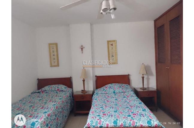 Apartamentos, Venta, Versalles - $1.200.000.000