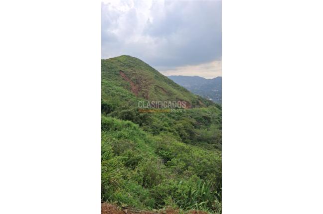 Lotes, Venta, Cristo Rey - $2.000.000.000