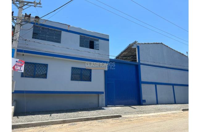 Locales y Bodegas, Venta, Candelaria - $2.500.000.000