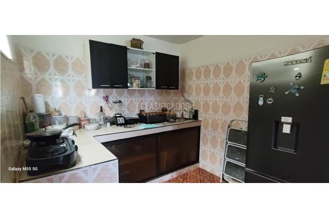 Casas, Venta, Cristóbal Colón - $560.000.000