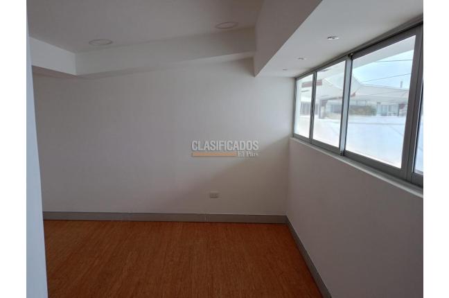 Locales y Bodegas, Alquiler, Centro Ccial. Unicentro - $8.000.000