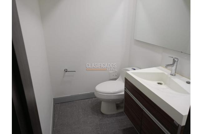 Locales y Bodegas, Alquiler, Centro Ccial. Unicentro - $8.000.000