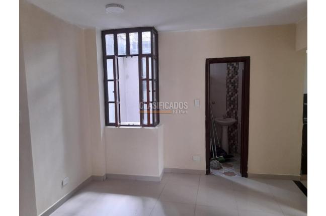 Apartaestudios, Venta en Granada