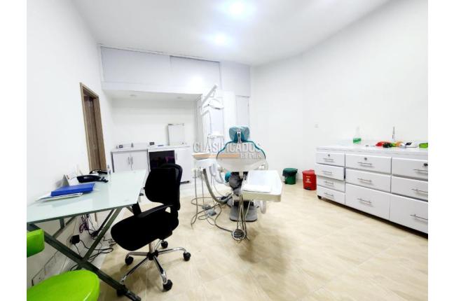 Casas, Venta, Granada - $750.000.000