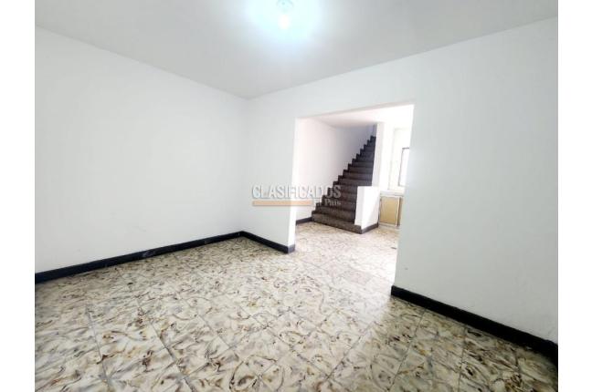 Casas, Venta, Granada - $750.000.000