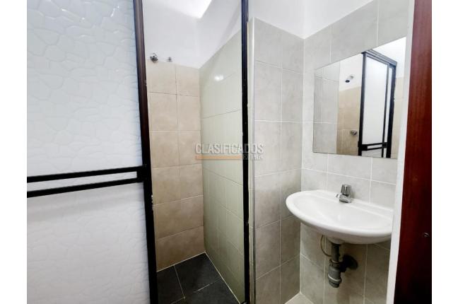 Casas, Venta, Granada - $750.000.000