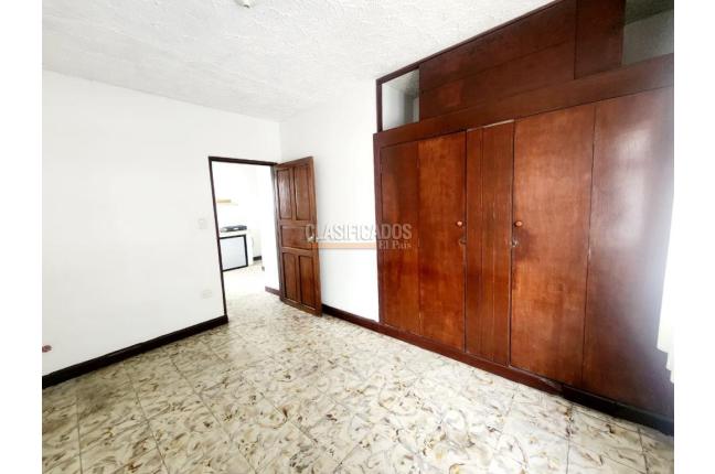 Casas, Venta, Granada - $750.000.000
