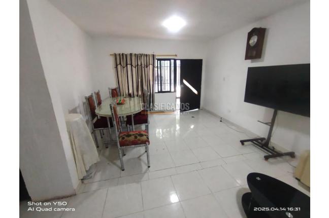 Casas, Venta en Alfonso López