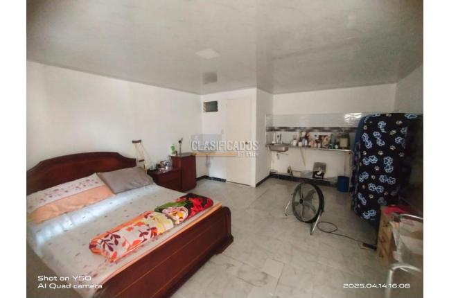 Casas, Venta, Alfonso López - $695.000.000