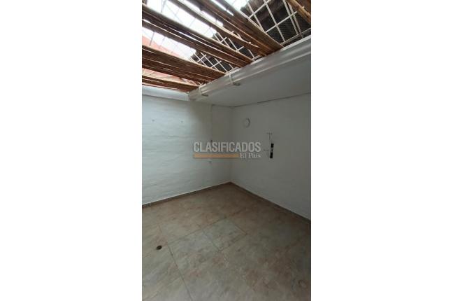 Oficinas y Consultorios, Alquiler, La Flora - $2.200.000