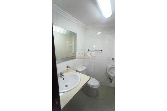 Edificios, Venta, San Vicente - $1.300.000.000