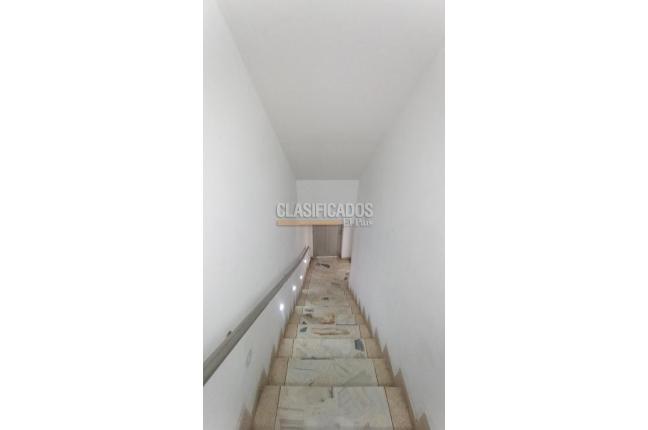 Edificios, Venta, San Vicente - $1.300.000.000