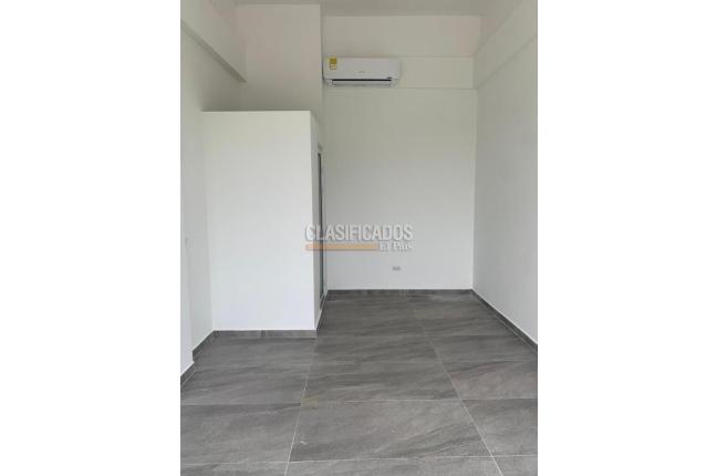 Locales y Bodegas, Alquiler, Ciudad Pacifica - $2.800.000