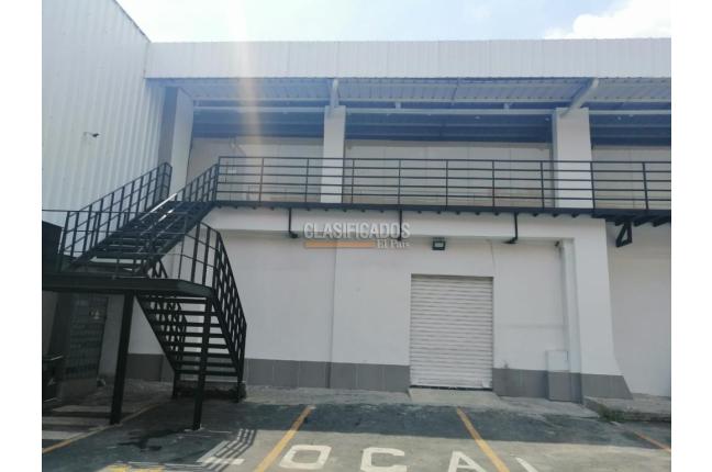 Locales y Bodegas, Alquiler en Camino Real