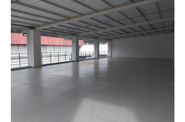 Locales y Bodegas, Alquiler, Camino Real - $5.600.000