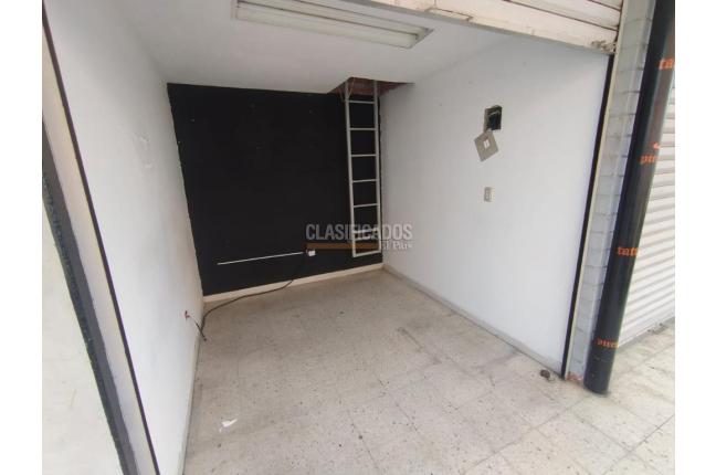 Locales y Bodegas, Alquiler, Valle Grande - $300.000