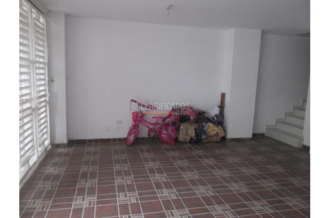 Edificios, Venta en Caney