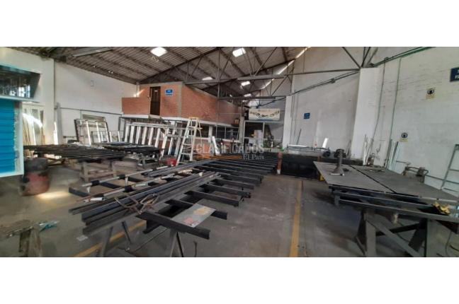 Locales y Bodegas, Venta, Flora Industrial - $2.950.000.000