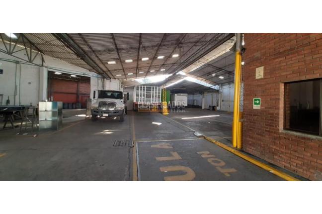 Locales y Bodegas, Venta, Flora Industrial - $2.950.000.000
